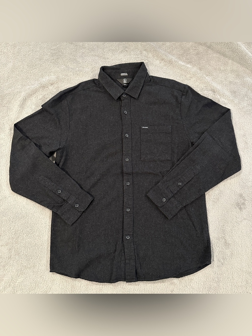 Volcom Men's Black Long-Sleeve Button-Up Shirt